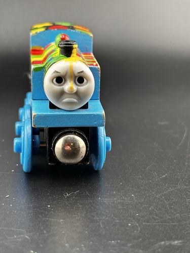 Thomas & seine Freunde Holzeisenbahn Lack gespritzt Thomas Vintage 2003 Zug Lok - Bild 3 von 13