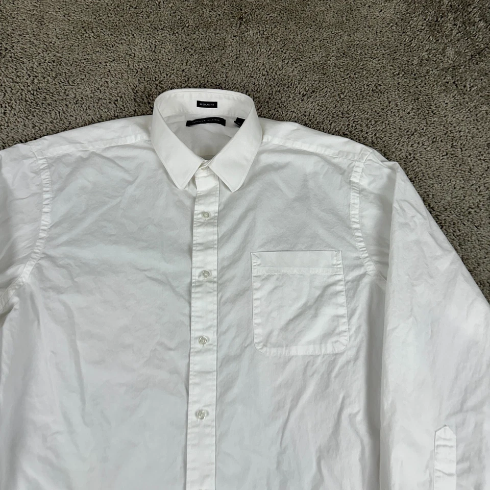 Camisa Tommy Hilfiger Abotonada Para Hombre 16.5 Blanca Calce Regular Manga Larga Foto 3 de 4