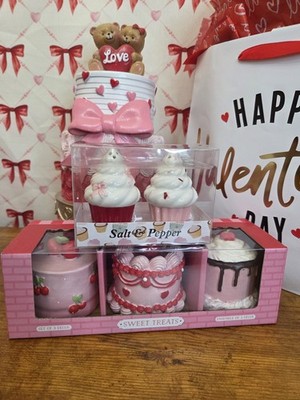 Valentines Mini Faux Cakes, Cupcake with Whipped Cream Sallt & Pepper Set Bundle