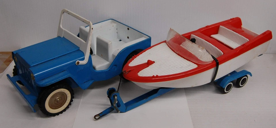 Jeep Tonka vintage con bote cortapelos y remolque años 60 *incompleto* Foto 3 de 4