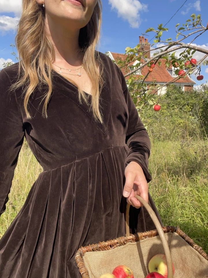 Maxi Vestido Pradera Vintage Raro Años 70 8 Laura Ashley Marrón Pana Pesada Terciopelo Foto 4 de 4