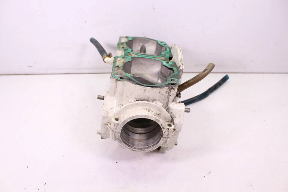 Sea Doo GSI 717 1997 cárter/carcasas del motor principal Foto 4 de 4
