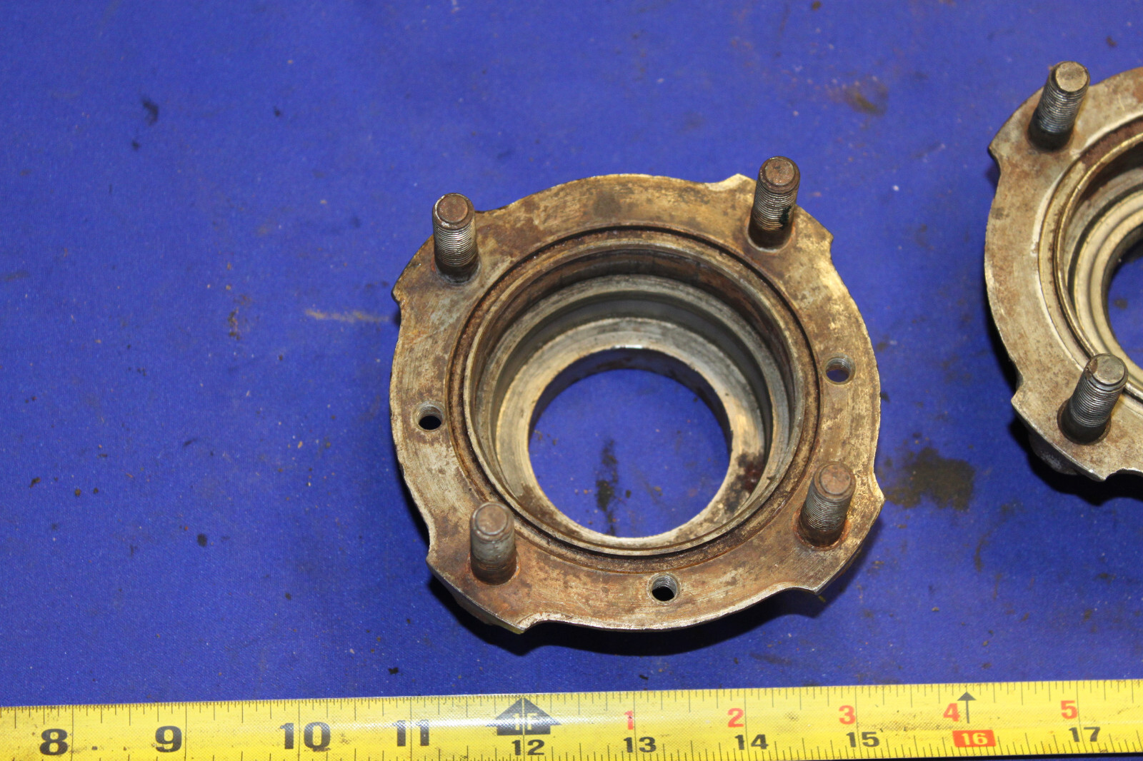 MG Midget Rear Axle Bearing Hub Assemblies eBay