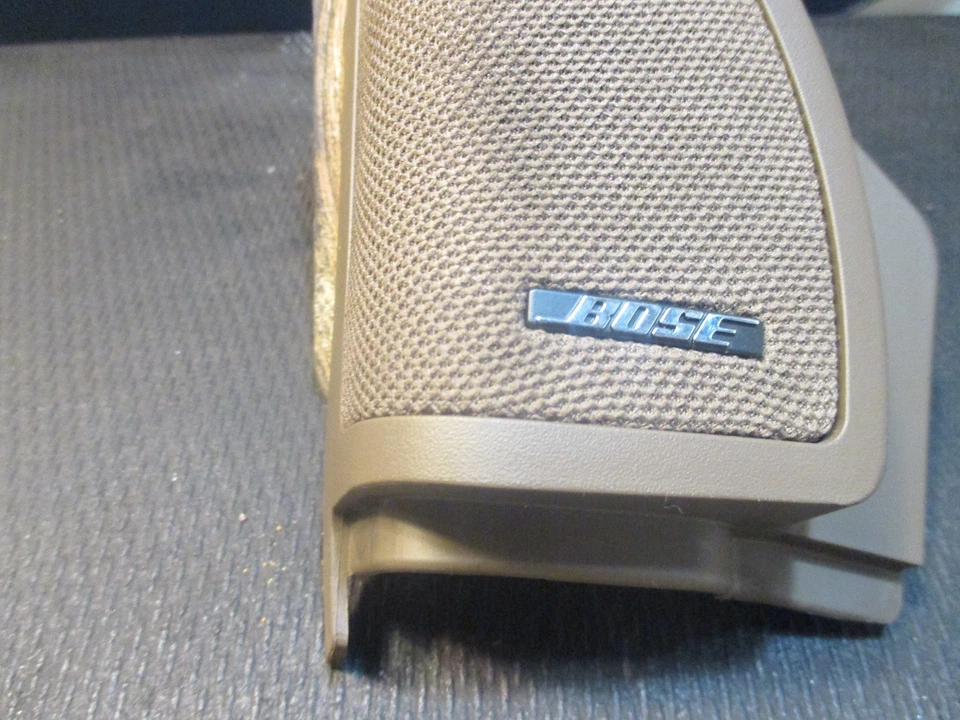 2004 Acura MDX J35A5 OEM Left Driver Interior Mirror Cover Tweeter Speaker - Image 3 of 4