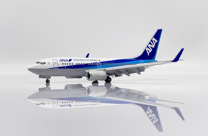 1:200 JC Wings ANA BOEING B737-700 Flap Down Airplane Diecast