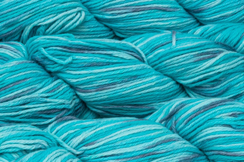 Cashmere Yarn Blend, Turquoise Blue Hand Dyed Cashmere for Crochet and Knitting - Image 3 of 4