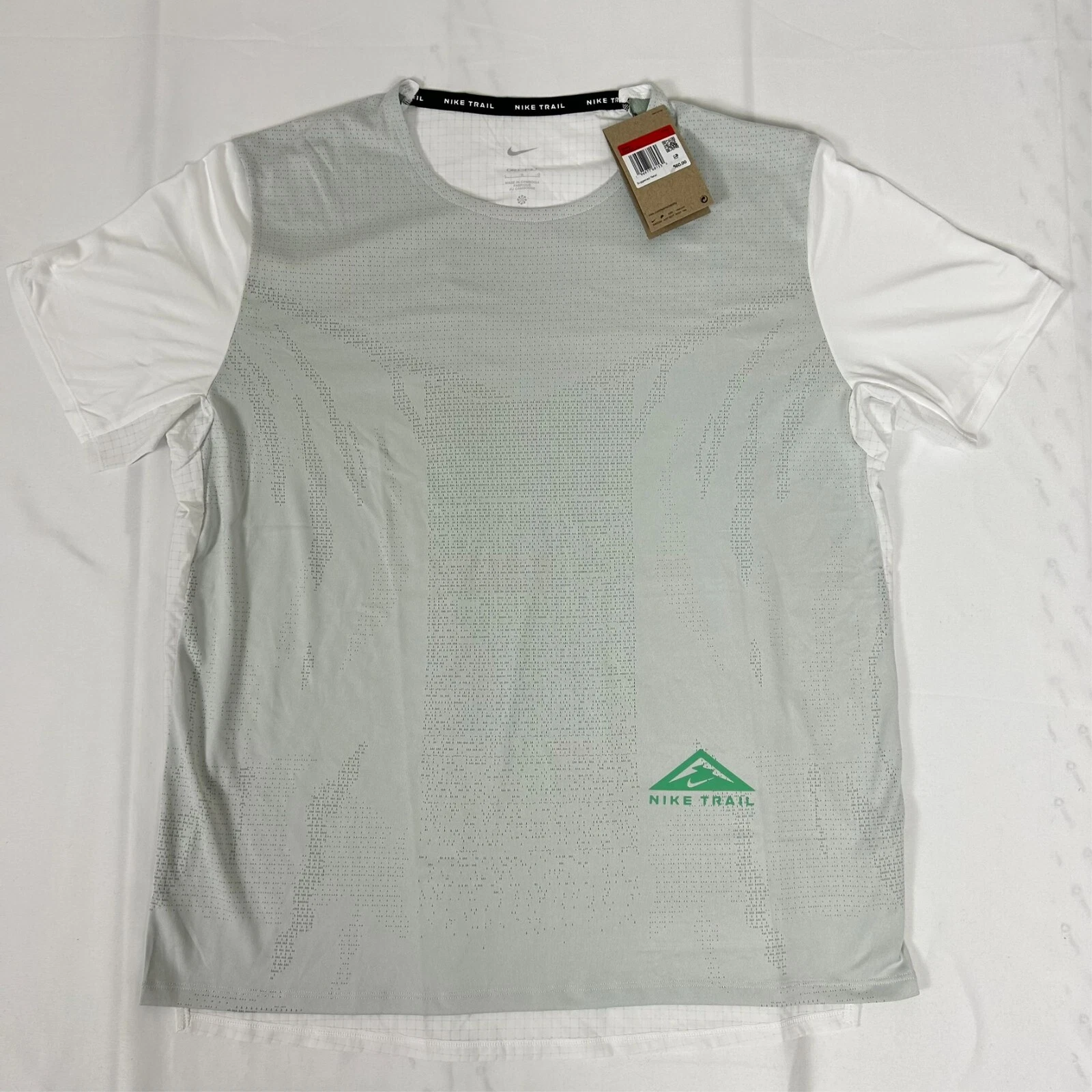 NWT Men's Nike Dri-FIT DM4646-100 Grey L Trail Running Gym Training T-shirt B60
Opens in a new windo