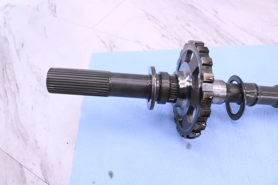 08-15 G37 370Z Q40 Q50 VQ37VHR EN EJE TRASERO EXTENSIÓN EJE DE SALIDA ENGRANAJE DE ESTACIONAMIENTO Foto 2 de 4