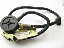 NEW - OUT OF BOX - Air Ride Height Sensor 1988-94 Continental Front R. Passenger