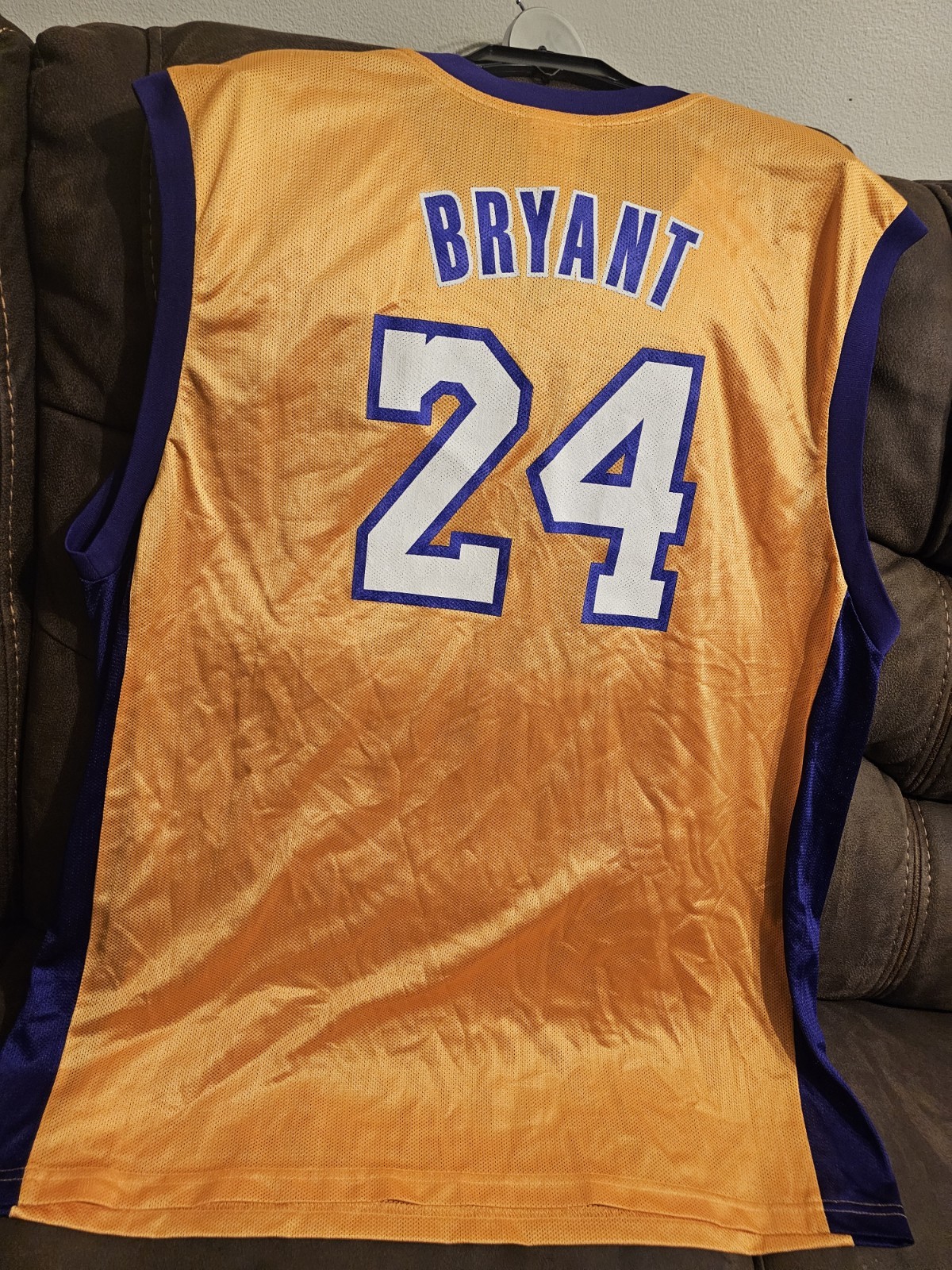 Picture 2 of 20