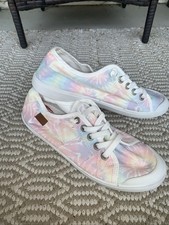 NEW Blowfish Malibu Slip-On Shoes Sneakers Multi Super Foam Sock Insert Size 8