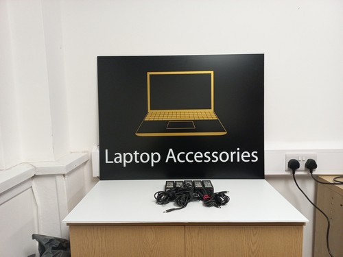 Restposten X5 Small Pin Dell 45W Laptop Ladegeräte LA45NM140 HA45NM140 19,5V 2,31A