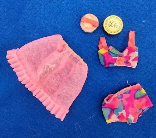 Vintage Barbie Perfect Beginnings #0060 Rare Francie Style Setters Fabric