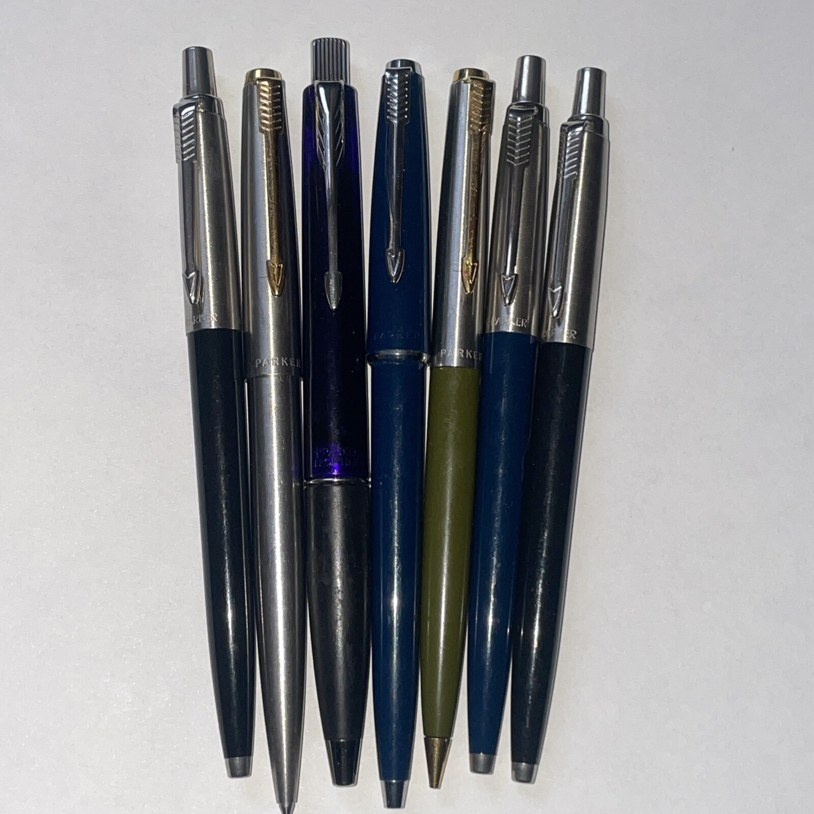 Lot of  7 Vintage Parker Pens  Ballpoints Vintage Frontier More