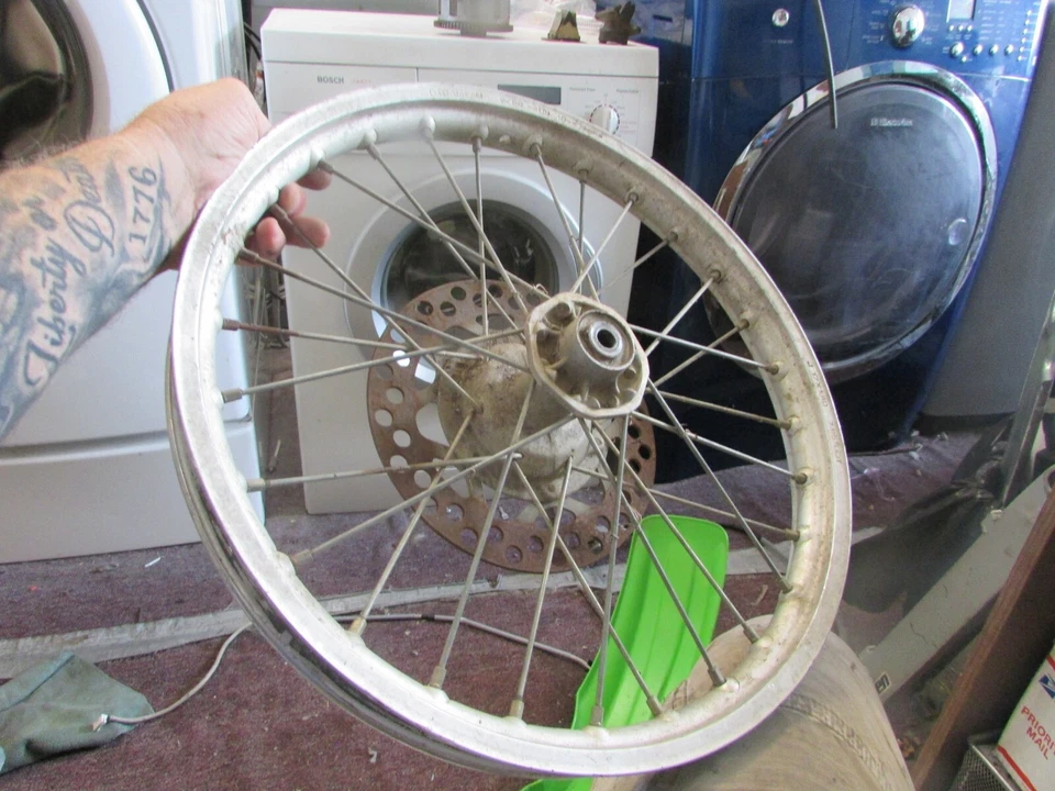 Llanta delantera Kawasaki KX80 KX 80 1996 Foto 4 de 4