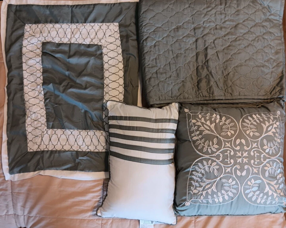 Bedding Set Twin Coverlet 66x88" Sham 21x27" Oblong 12x18" Square Pillow 18" Lot - Image 2 of 4