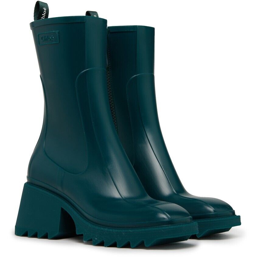 NIB CHLOE Betty Rain Boots 100% Authentic Emerald Green or Nomad Beige  BRAND NEW