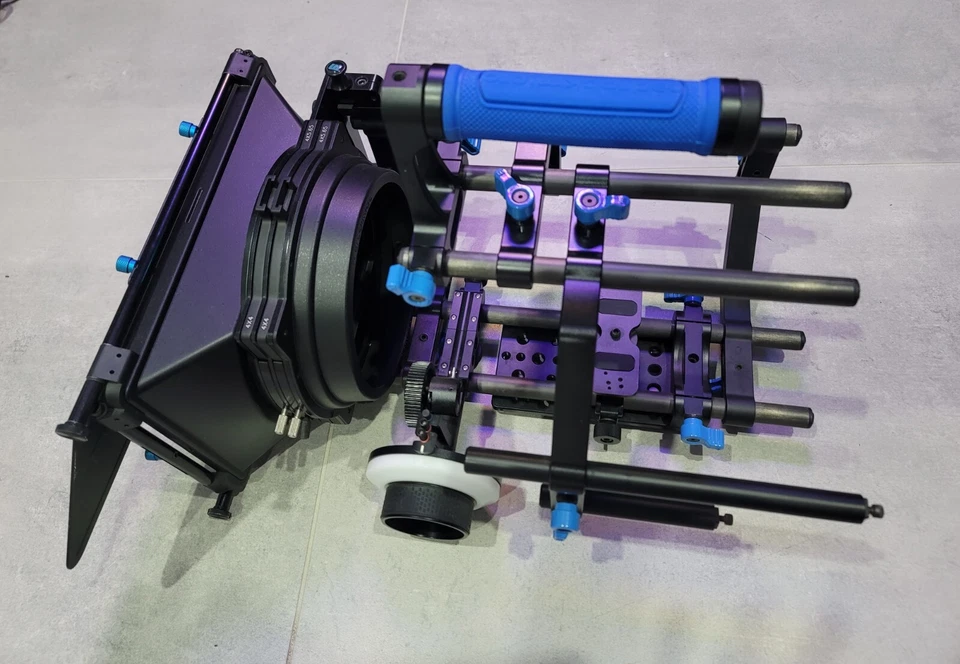 Redrock Micro Griprig Bundle with FollowFocus & MATTBox - Excellent Condition - Image 2 of 4