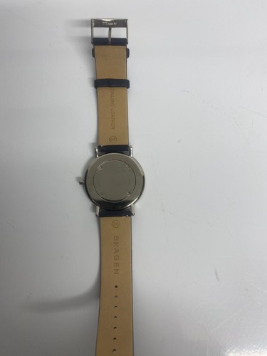 Skagen Signatur Titanium Dark Blue Dial Leather Strap Mens Quartz Watch SKW6481 - Picture 9 of 9