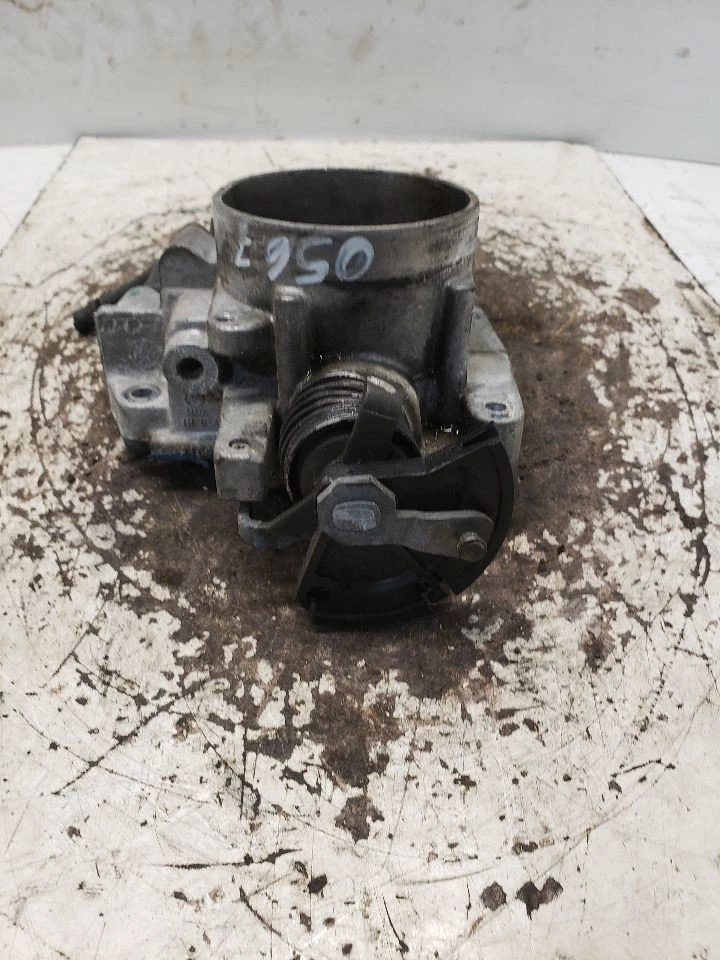 Throttle Body Throttle Valve Assembly 3.5L Fits 99 INTRIGUE 1390749 - Image 2 of 4