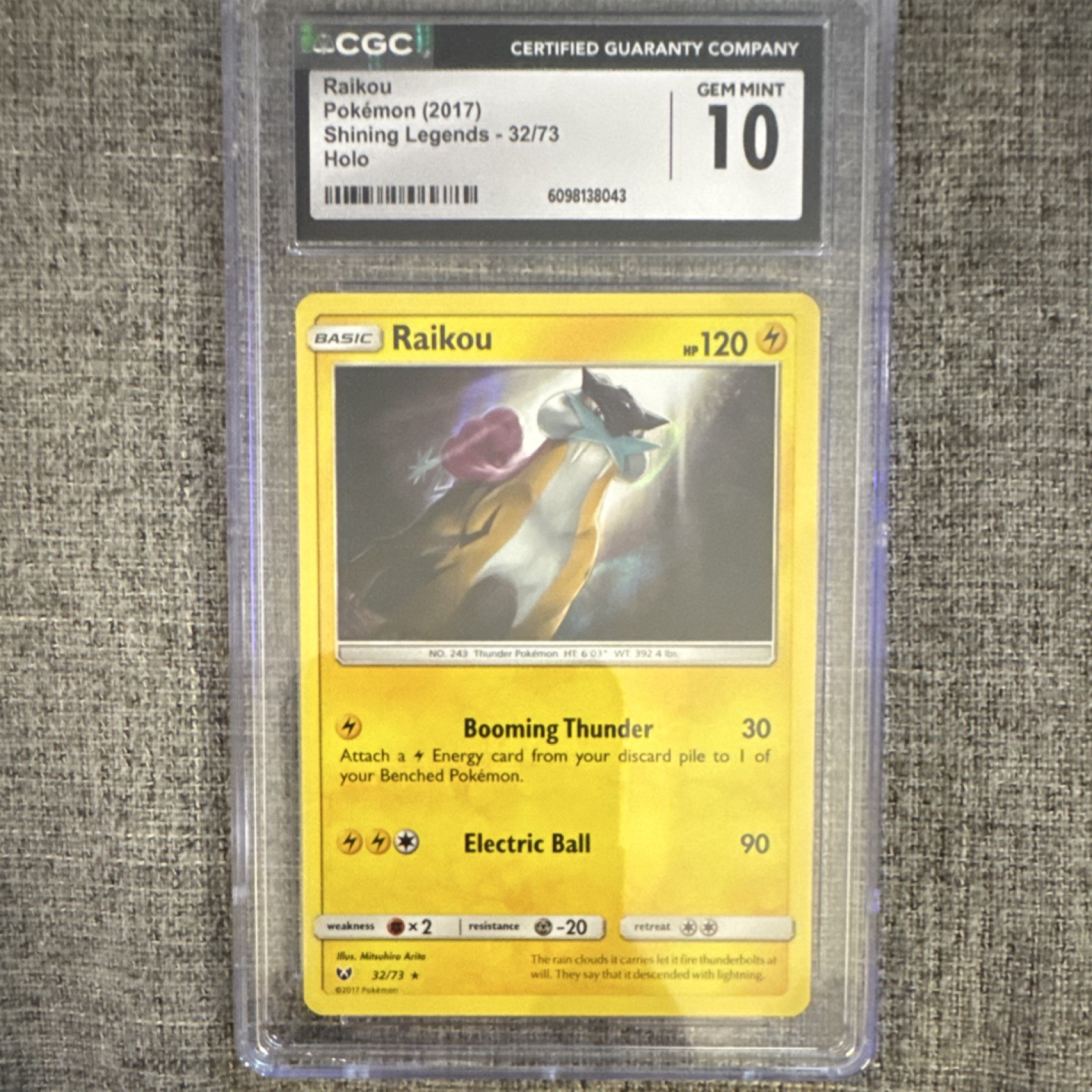 Raikou Shining Legends 32/73 Holo Rare CGC 10 Pokémon Card 120 HP 2017
