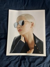 Las mejores ofertas en Libro de Louis Vuitton en catálogos de ropa