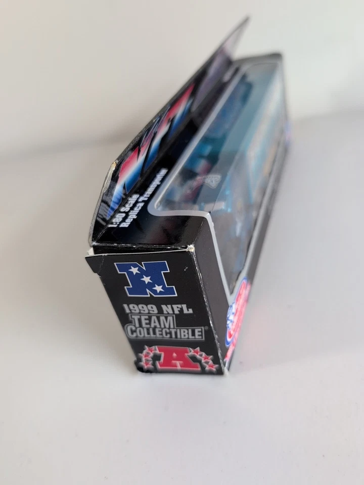 Jacksonville Jaguars White Rose Collectibles 1999 NFL Tractor Trailer Toy - Image 2 of 4