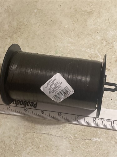Berwick BLACK Splendorette Crimped Curling Ribbon 3/16-Inch Wide 500-Yard Spool - Picture 7 of 7