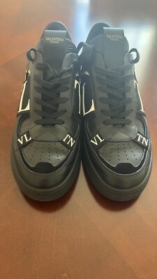 Valentino Garavani CALFSKIN VL7N SNEAKER 44