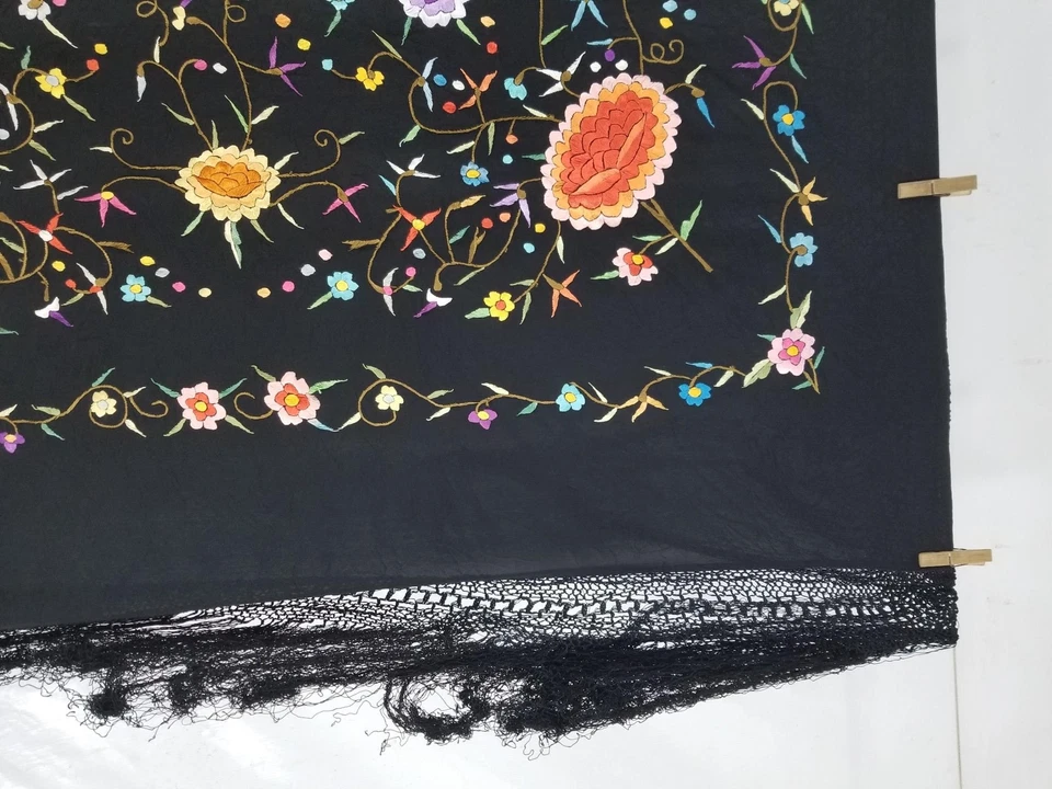 Vintage Chinese Silk Hand Embroidered Floral Piano Shawl 45x44 inches - Image 4 of 4