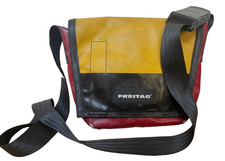FREITAG LASSIE F11 BORSA MESSENGER ROSSO GIALLO RARA ottime condizioni senza fori