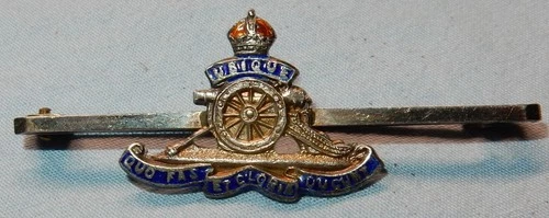 WW2 ERA ROYAL ARTILLERY MILITARY SILVER SWEETHEART BADGE WORLD WAR II