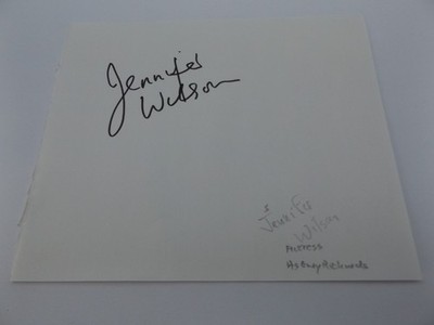 7'' x 6'' AUTOGRAMM BUCHSEITE SIGNIERT VON JENNIFER WILSON TV SCHAUSPIELERIN SONDERZWEIG