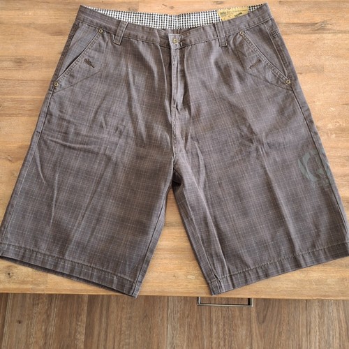 Volcom Crimson Shorts Men’s 34 Grey Plaid Check Skate Surf Casual Streetwear - Picture 1 of 8