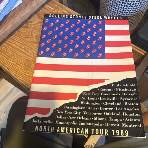 Rolling Stones Steel Wheels 1989 North American Tour Concert Program Guide Book