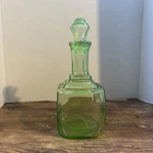 10" Vintage Anchor Hocking Uranium Glass Geometric Decanter & Stopper UV Nice!