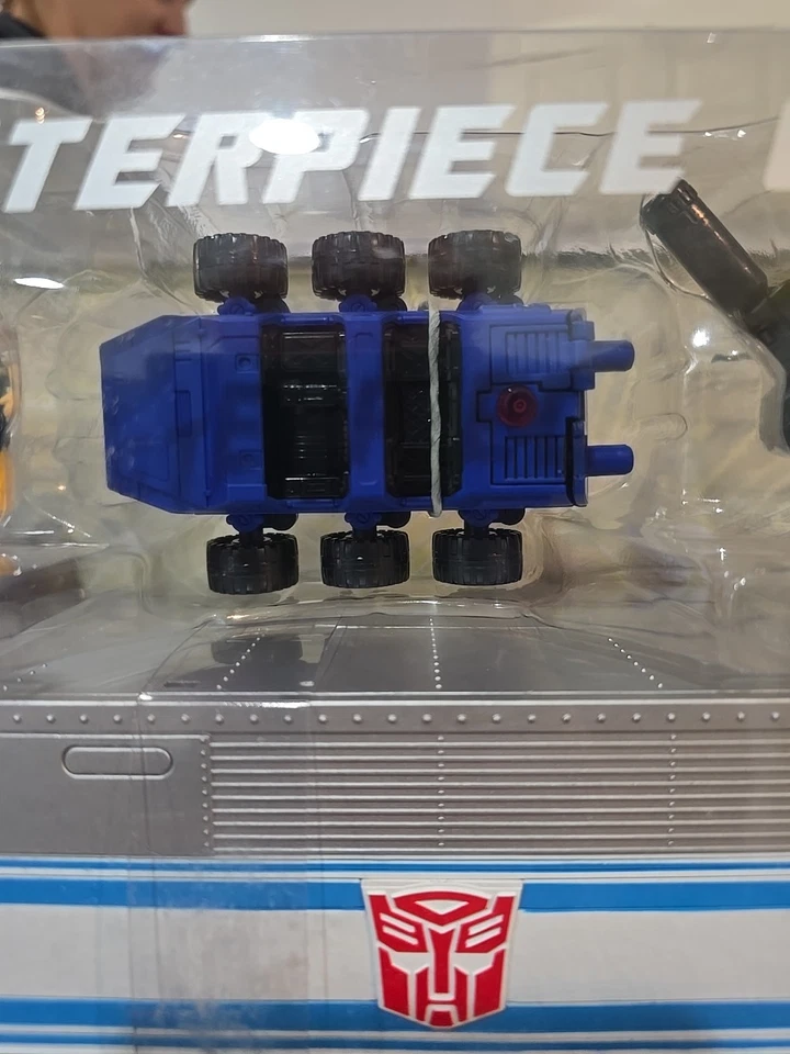 MP-10 Transformers Obra Maestra 🦒Optimus Prime Toys R Us Exclusivo Spike Autobot Foto 4 de 4