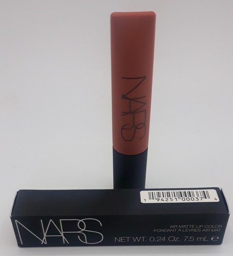 NARS Air Matte Lip Color Thrust Warm Beige Beauty Makeup 0,24 once scadenza 12/2025 - Foto 2 di 2