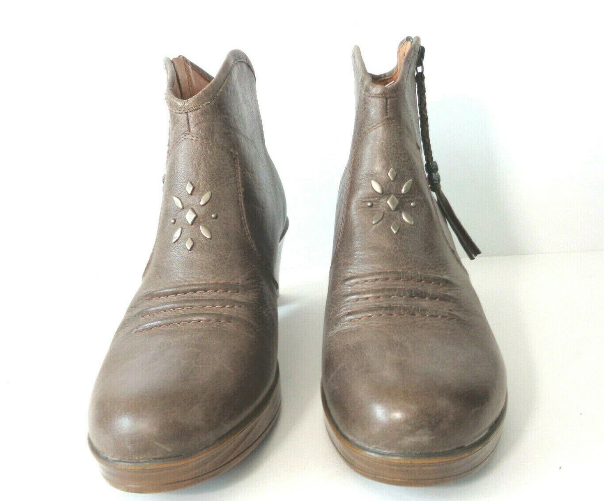 Klogs ankle boots clearance