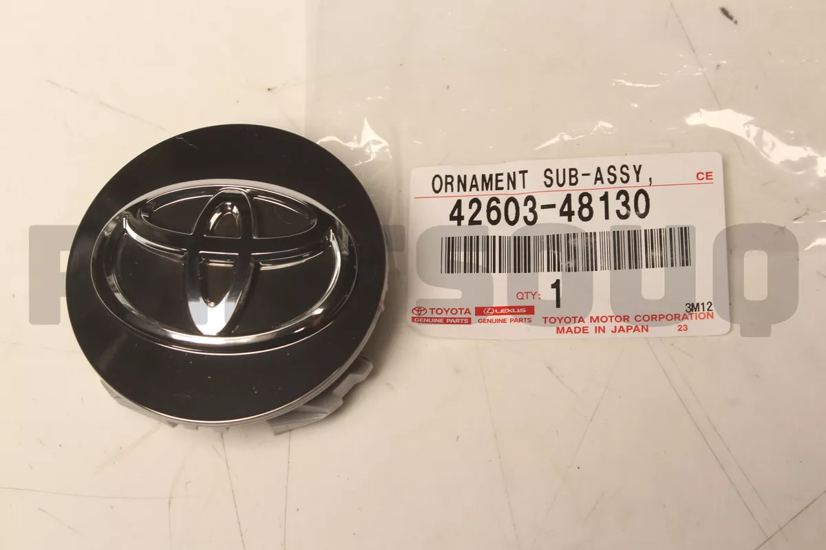 4260348130 Genuine Toyota ORNAMENT SUB-ASSY, WHEEL HUB 42603-48130 