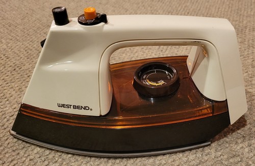 Vintage West Bend Freestyle Cordless Iron 6008 - NOB - Picture 5 of 17