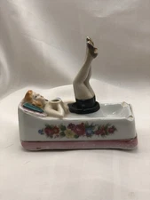 1950s Naughty Nodder Ashtray Lady Moving Legs G Nov. Co. Japan Patent TT No Fan