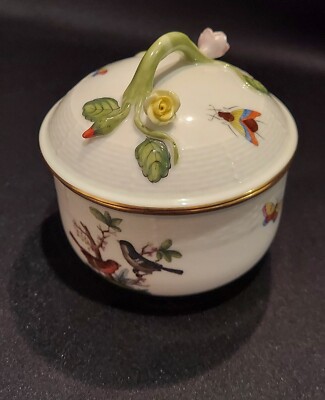   HEREND Rothschild Bird Flowers Insects Lidded Bowl With Rose Stem Handle 3.5''