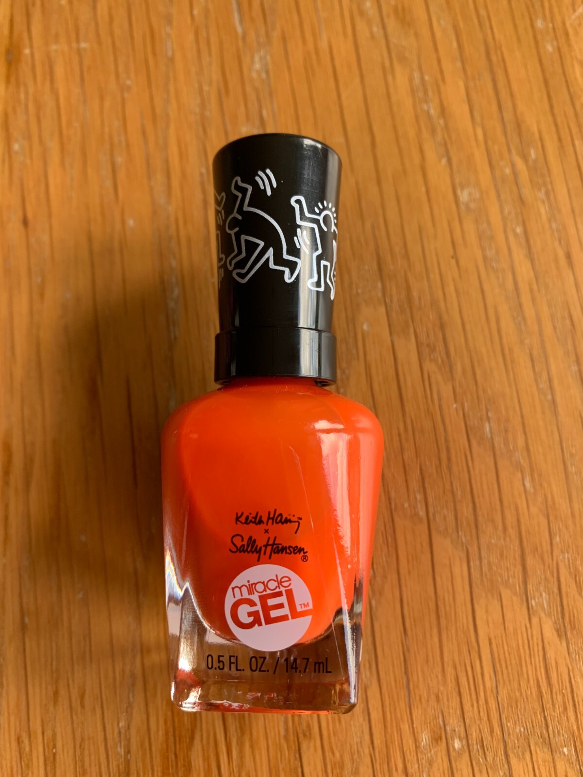 New SALLY HANSEN Keith Haring Miracle Gel Nail Polish -Colour Instinct (922)