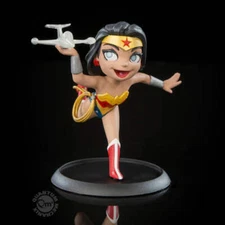 Quantum Mechanix DC Comics “Wonder Woman” Q-Fig