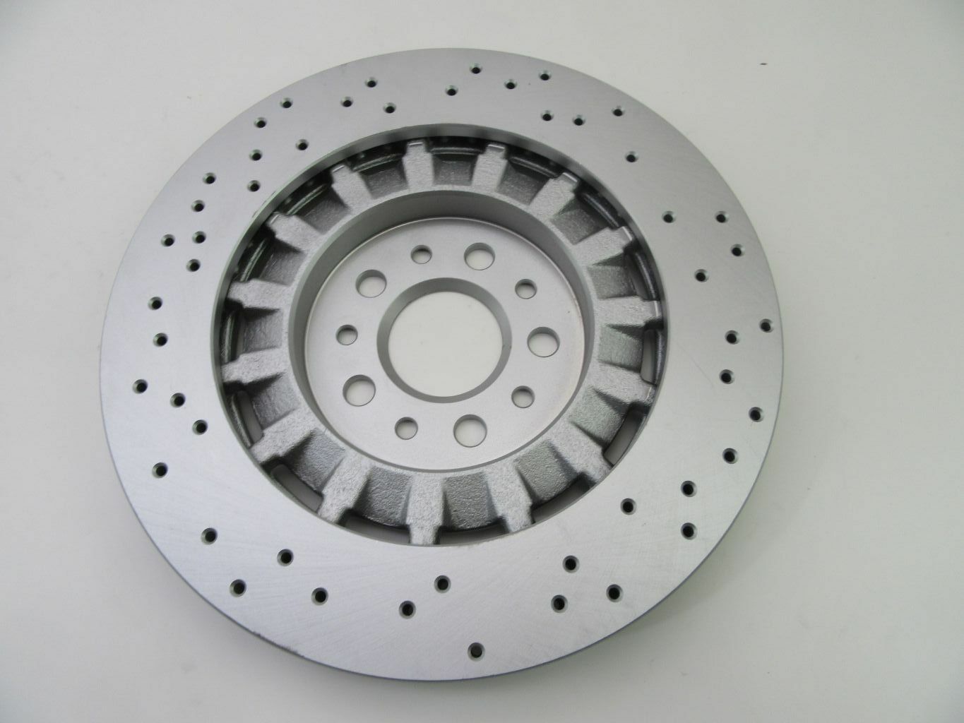 Maserati Ghibli Quattroporte front brake pads rotors filters service kit 869