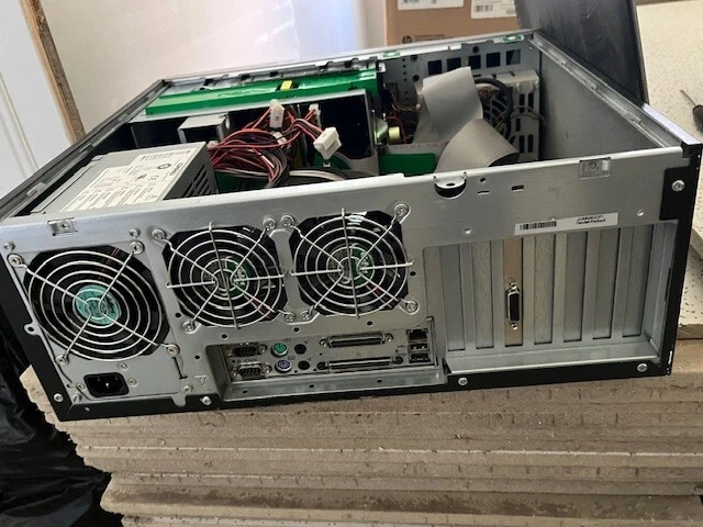 HP xw6000 Workstation Dual Xeon 2800, 8GB, 80GB, PART # 264542-999 XP Pro - Image 2 of 4