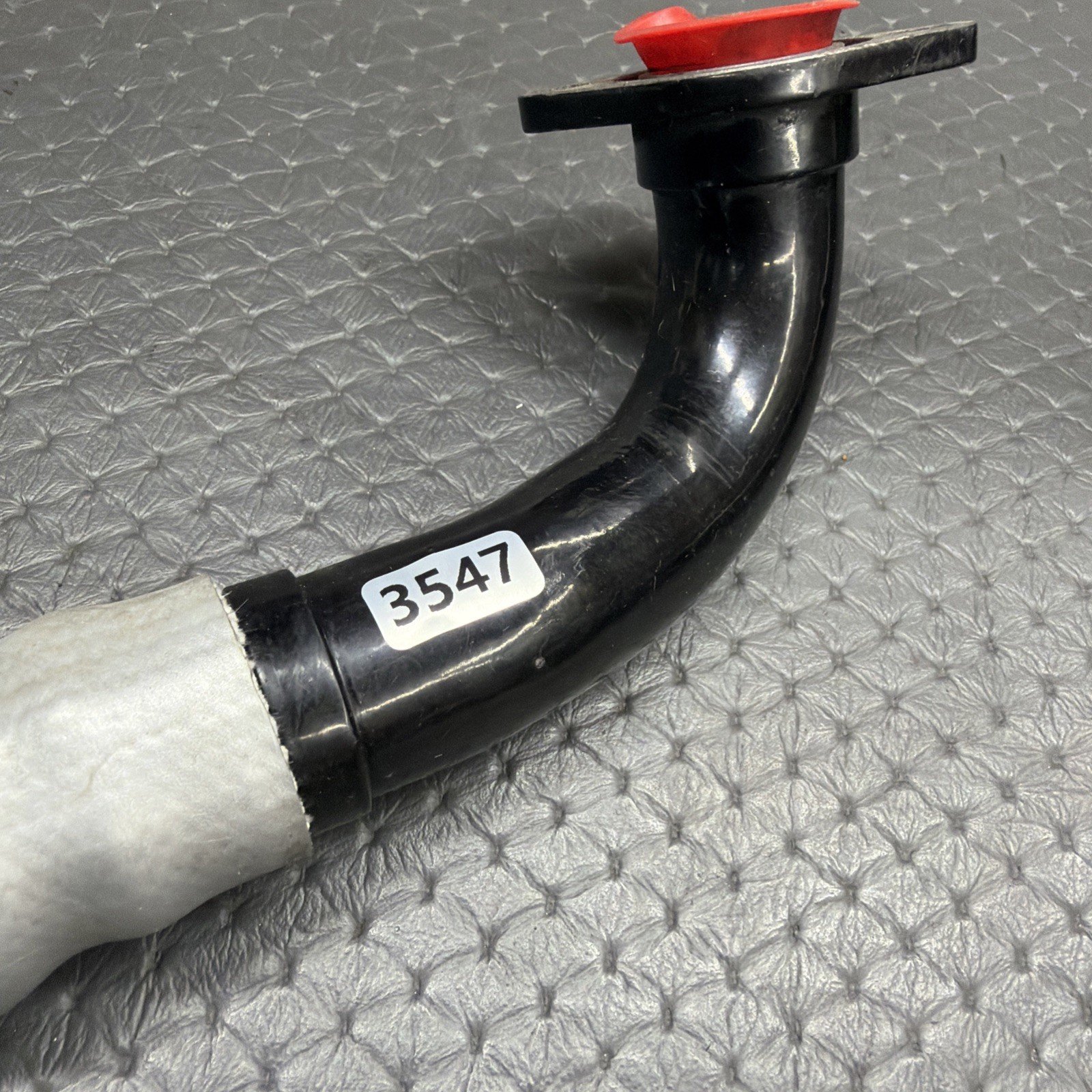 Lamborghini Aventador Oil delivery pipe P/N 470115688A