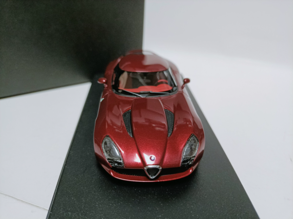LookSmart 1:43 Alfa Romeo Sports car model TZ3 Stradale Metallic LookSmart 1:43 Alfa Romeo Sports car model TZ3 Stradale Metallic