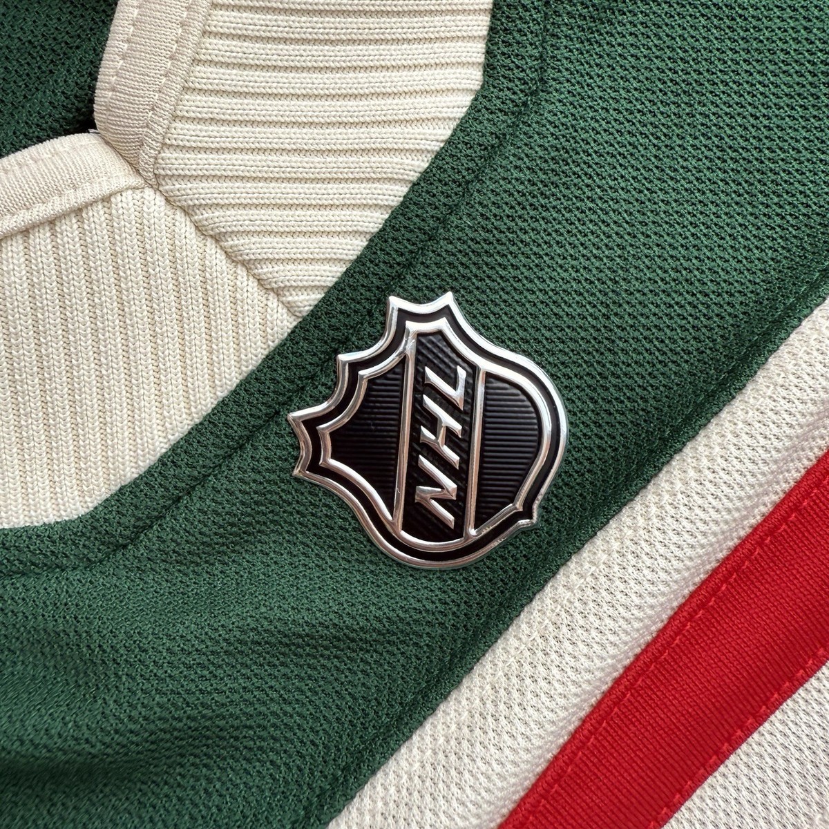 Authentic Adidas Minnesota Wild Winter Classic Size 54 | Devan
